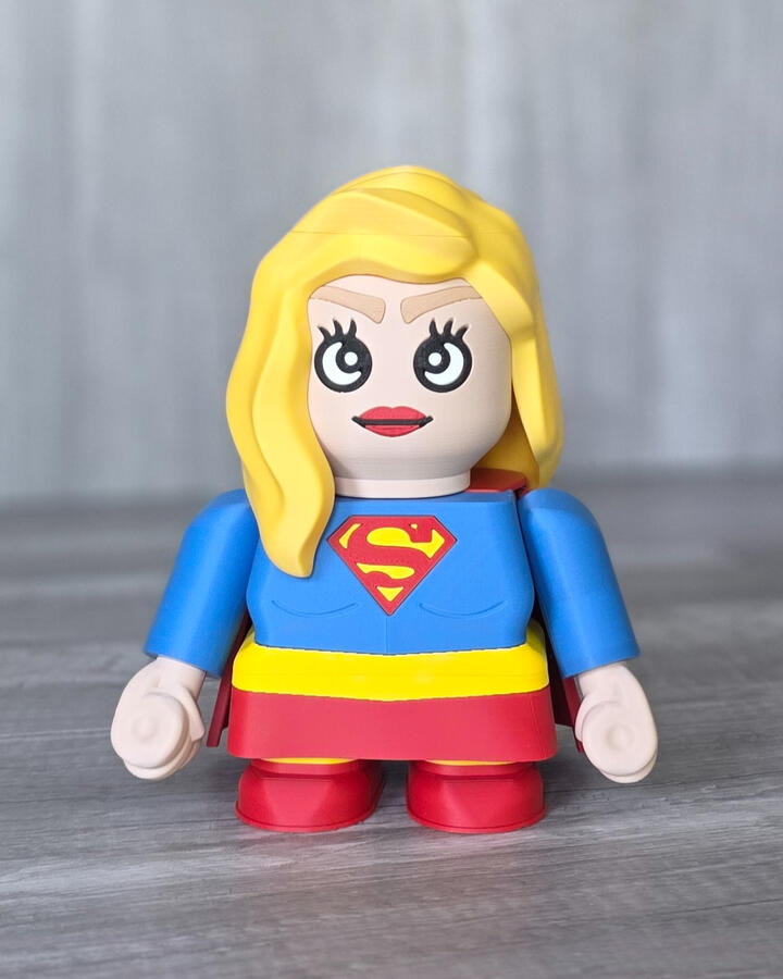 $25 - 6.5" Super Girl