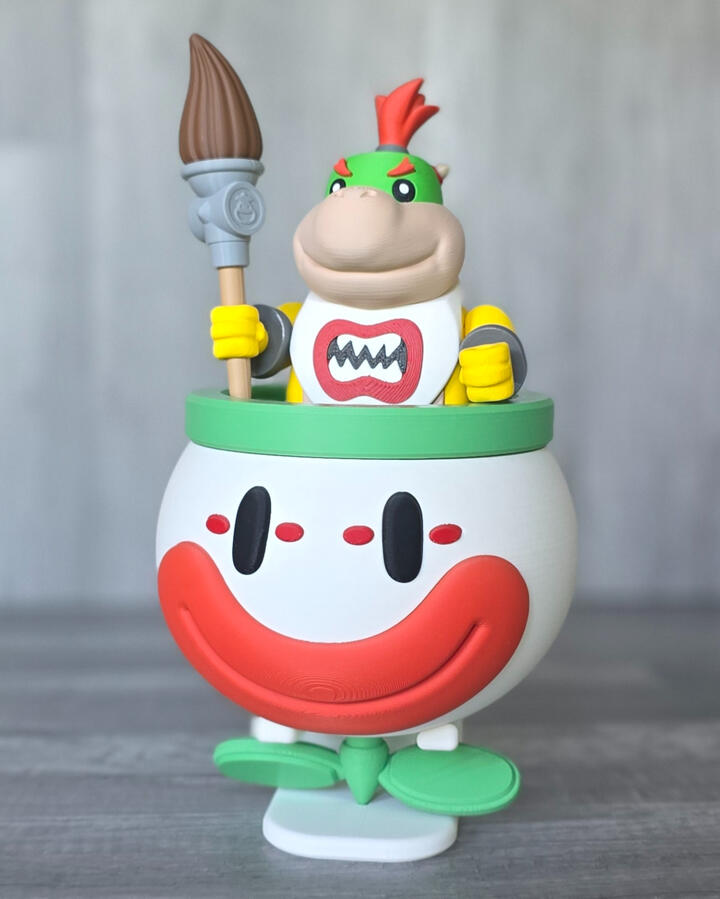 $45 - 5.5" Bowser Jr & 6" Clown Car Display Bundle